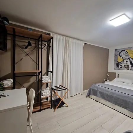 Le Stanze Di Partenope 4* Nápoles