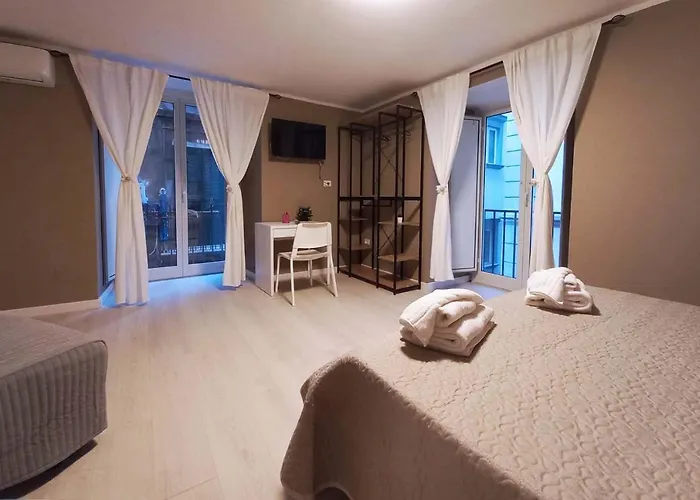 Le Stanze Di Partenope Bed & Breakfast Napoli